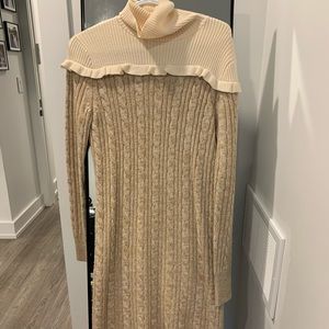 Club Monaco knit dress! In perfect condition!